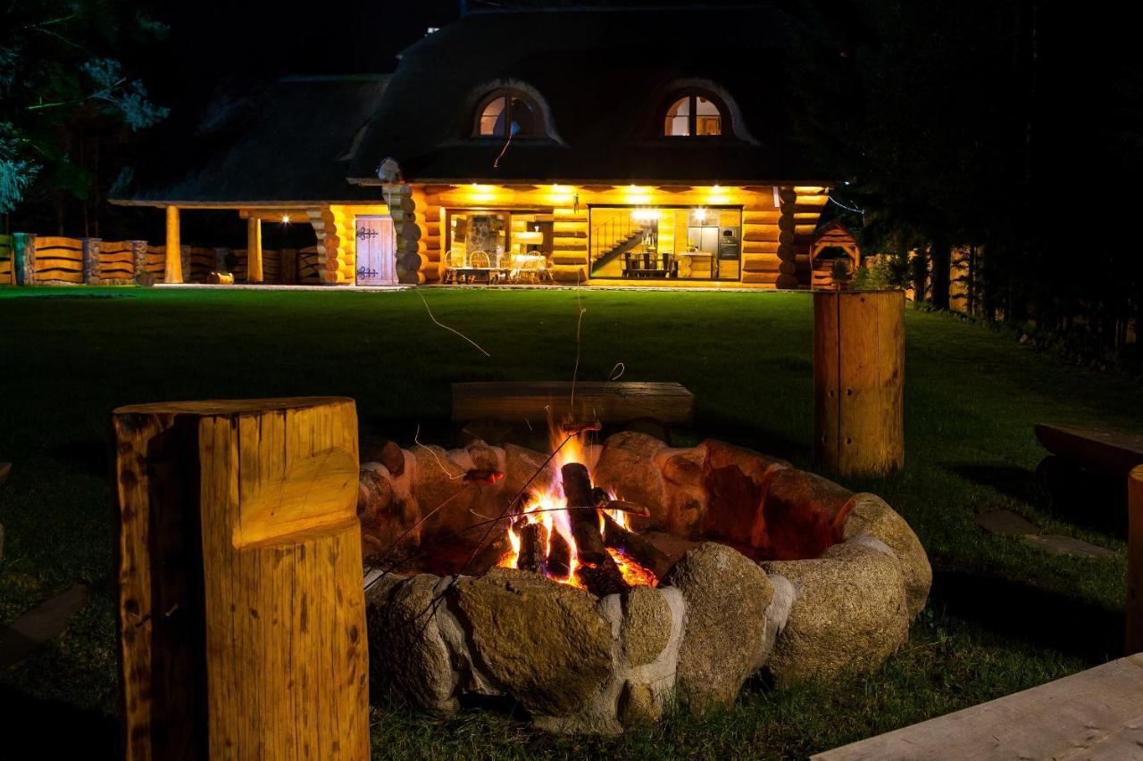 Villa Saski Zakatek, W Bajkowym Domku!!! Mazury, Sauna, Jezioro, Pomost, Sasek Maly