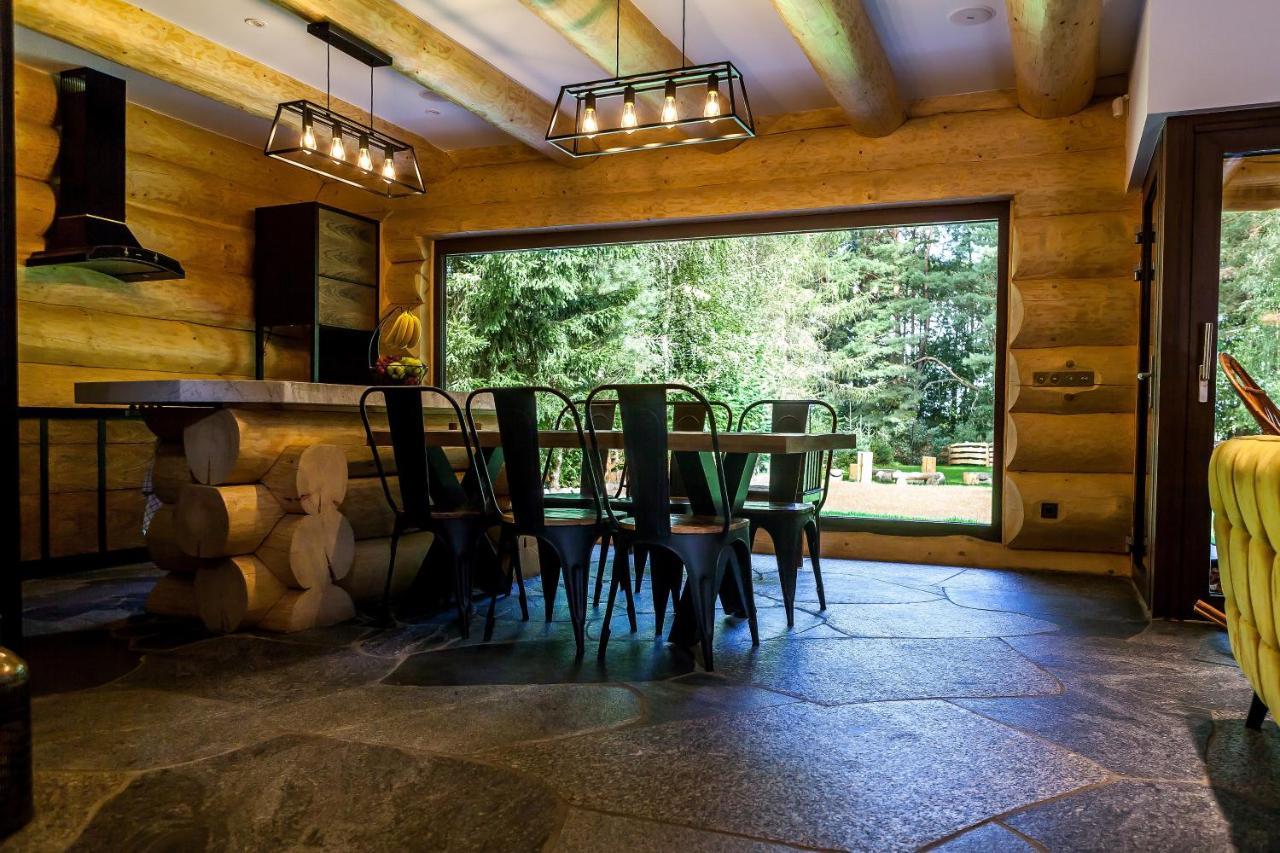 Saski Zakatek, W Bajkowym Domku!!! Mazury, Sauna, Jezioro, Pomost, Villa
