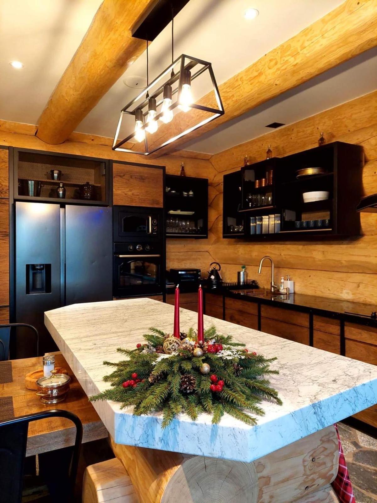 Saski Zakatek, W Bajkowym Domku!!! Mazury, Sauna, Jezioro, Pomost, Villa *