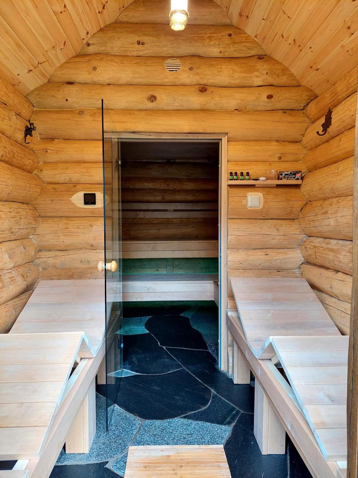 Saski Zakatek, W Bajkowym Domku!!! Mazury, Sauna, Jezioro, Pomost, Villa